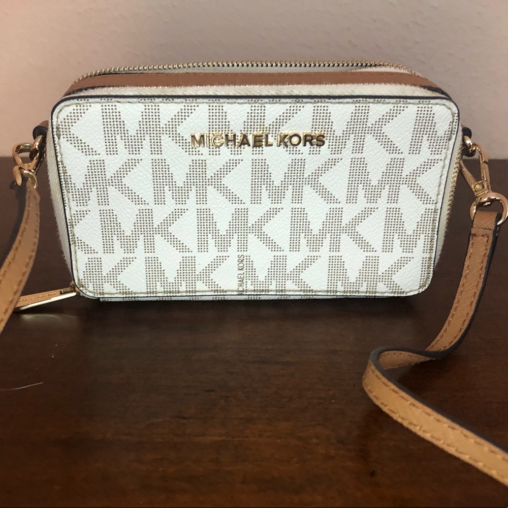 Michael Kors small crossbody